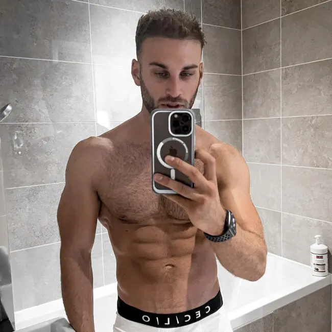 1BCAEEB2-7C06-4387-BADD-AADD1F1E855E