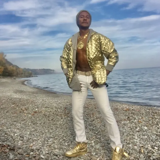 E75297ED-B50A-46D3-B9E7-1F7F16C4FE3E