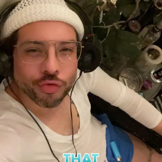 456DF840-4BDF-4DCD-AFD4-F3F8A8365E23