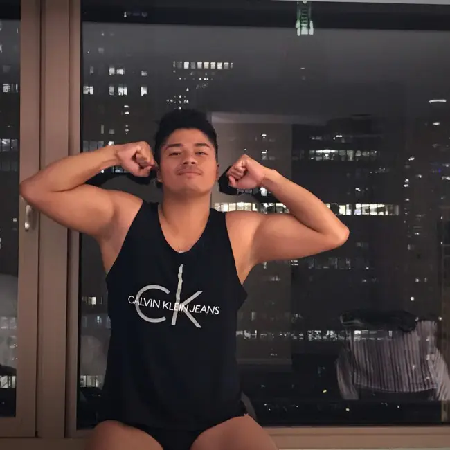 4BCB031E-0EEE-477D-BB83-60B4D9A88EE9