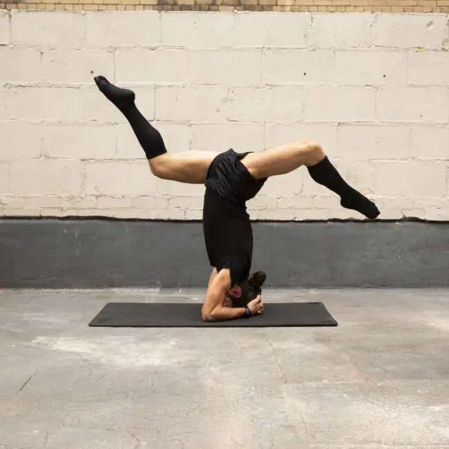 photoshoot__T6A18831639589823815