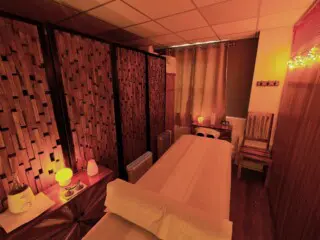 Ari's Massage Therapy Studio in London Marylebone 2