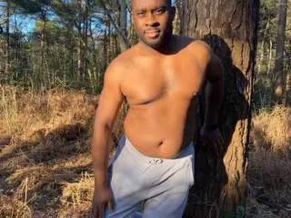 6D7BD045-8004-497B-A95B-2AE52C27C015_1_105_c