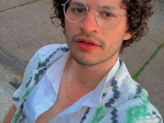 3b6ac1b9-d3fe-46d7-a7db-3fa608510ef2