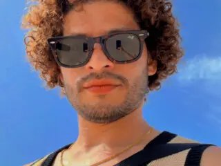 885E1BBA-7F05-4485-AA03-09A8D77BB7BC