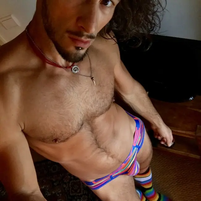 5AD8E75C-9583-4360-A0E7-415D06A4D118