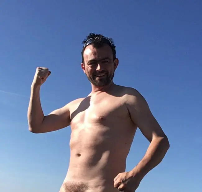 3CEFCCAB-79BA-4973-8AEA-5A1C1483C530