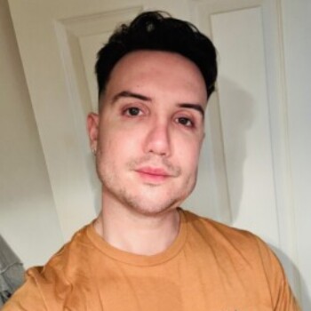 Kevin gay friendly masseur in London, West Ealing. 