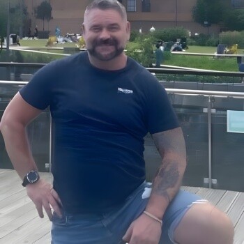 Kev gay-friendly masseur London