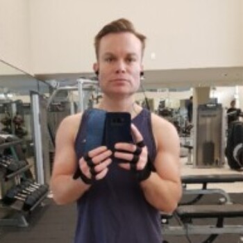 Profile picture of Simon