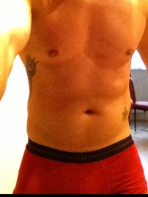 male-masseur-in-birmingham-2